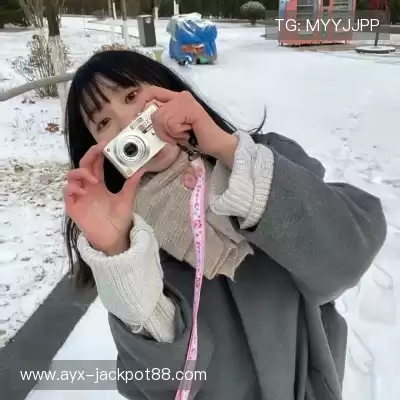 孟含